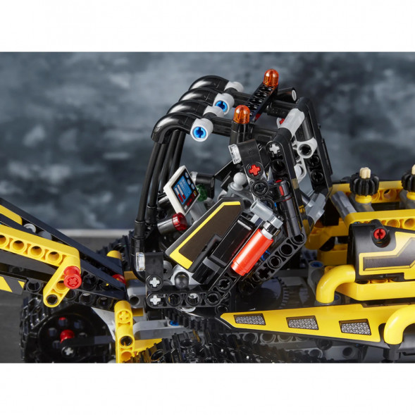 Конструктор LEGO Technic 42094 Гусеничный погрузчик в Уфе