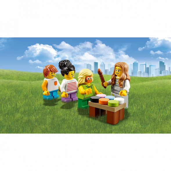 Конструктор LEGO City Town 60234 Комплект минифигурок Весёлая ярмарка в Уфе